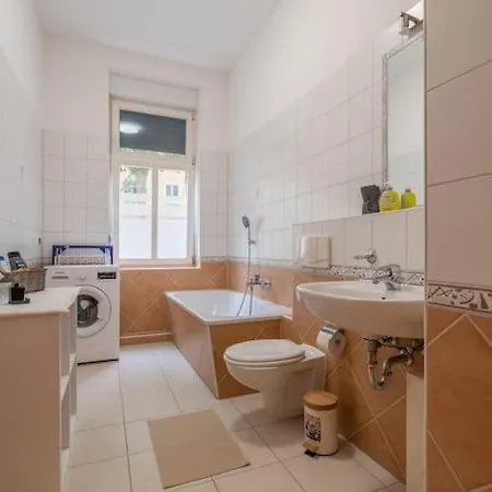 Apartment Zentrales Gemuetliches Mit Sky Bundesliga Leipzig