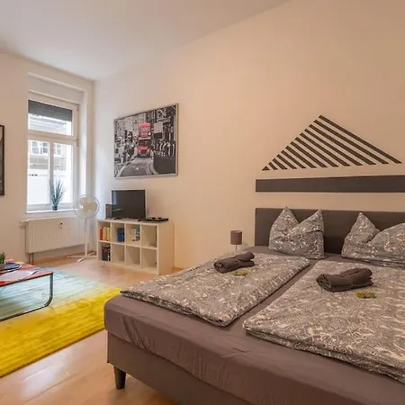 Zentrales Gemuetliches Apartment In Der Suedvorstadt